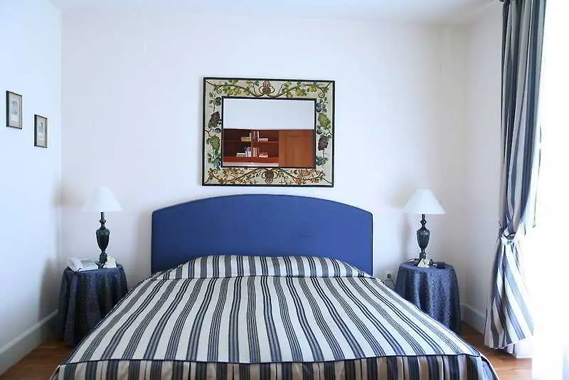 Uhu Villa Suites Budapest Hungary